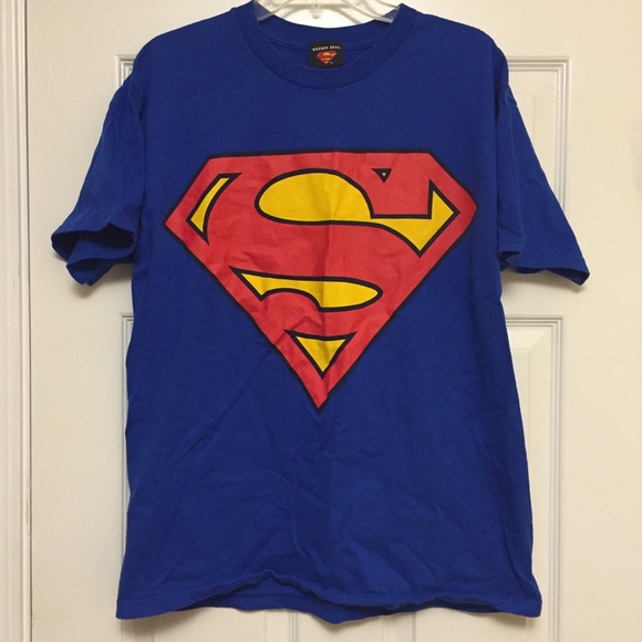 Warner Bros Other - Superman Logo T-shirt *barely worn*